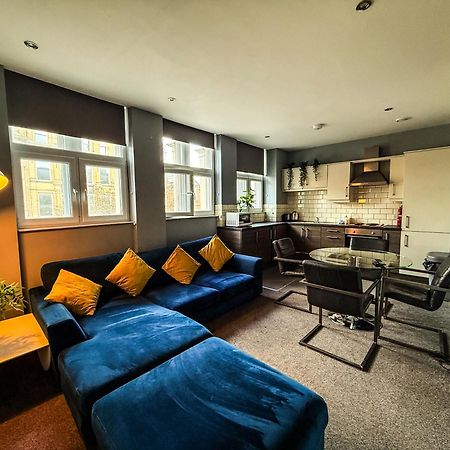 3 Bedroom Apartment In The Heart Of Newcastle - Modern - Sleeps 6 Exterior photo